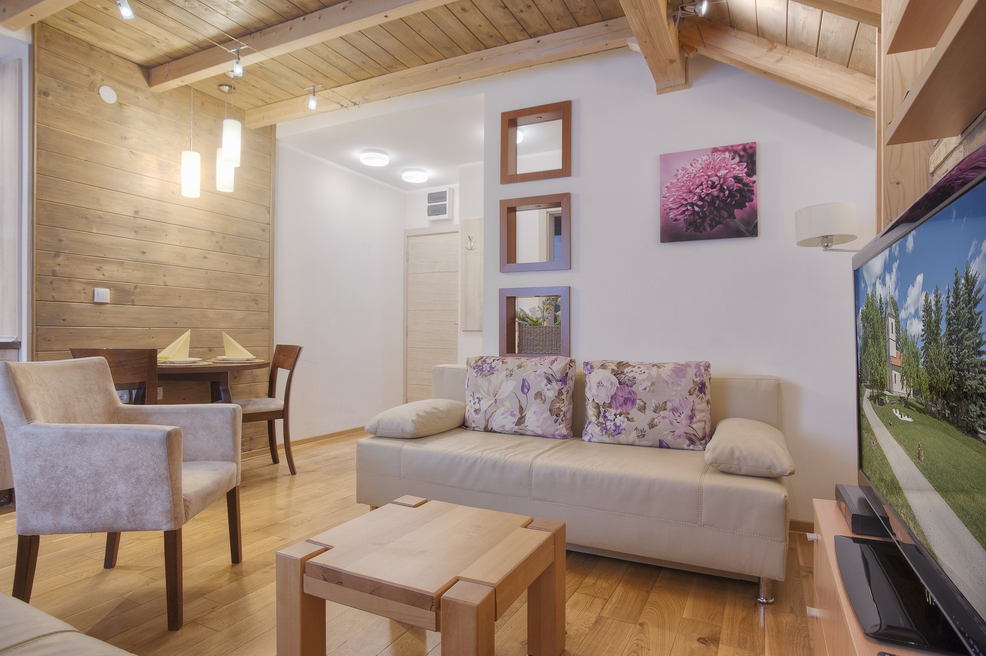 Apartman 13, fotografija 1 od 7